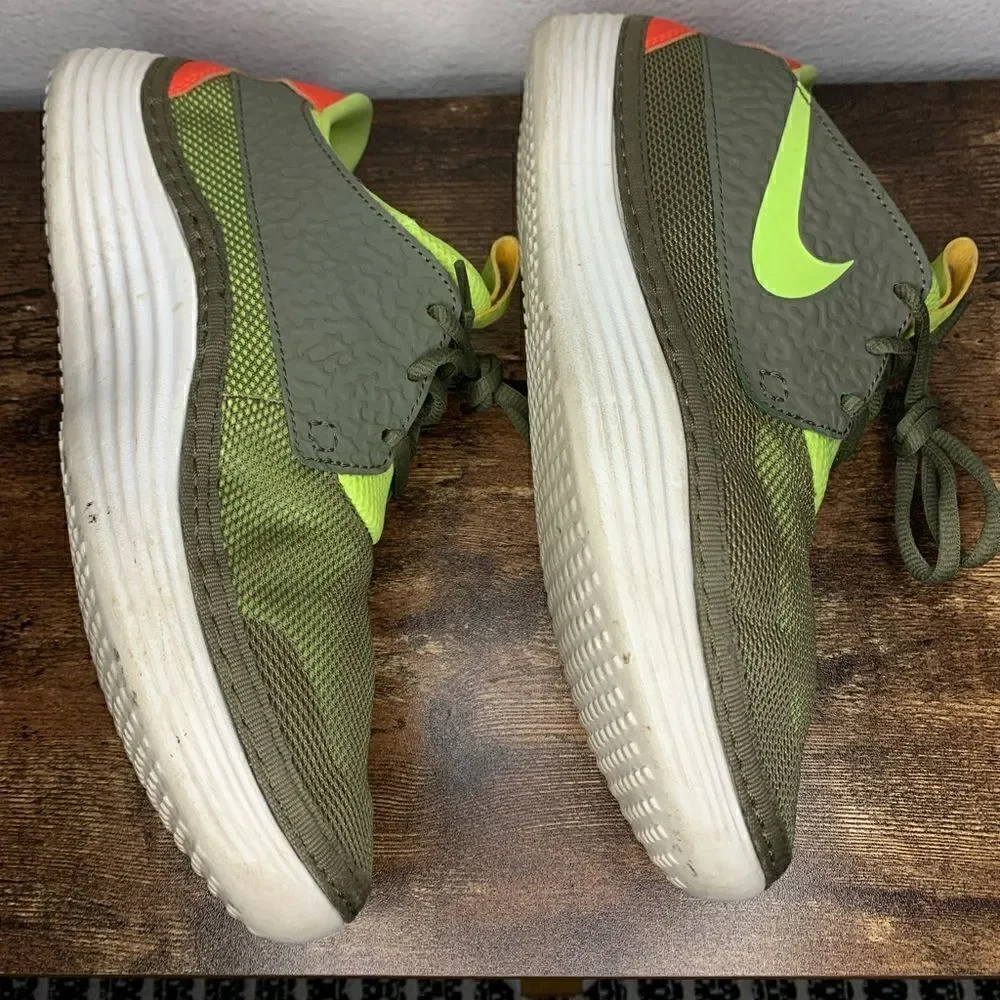 Nike Solarsoft Moccasin Sneakers